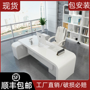 Escritorio Ejecutivo Moderno Lacado en Blanco con Almacenamiento para Uso en el Hogar o la Oficina - Product Image 5