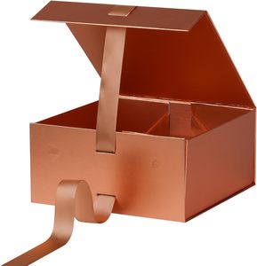 Boîte d'emballage de produit exclusive magnétique en carton de luxe de qualité supérieure, grand format, pour vêtements, chaussures, sweats à capuche, avec logo - Product Image 4