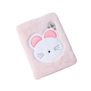 Carnet en peluche Unbound, cadeau <span class=keywords><strong>de</strong></span> Noël, agenda avec broderie, design créatif et tendance - Product Image 5