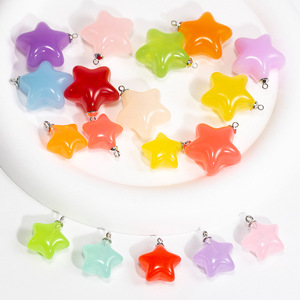Breloques étoiles en acrylique couleur gelée QY de luxe en gros, pendentifs étoiles pentagrammes 3D pour la fabrication de bijoux, porte-clés et sangles de téléphone DIY - Product Image 4