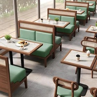 Meubles de restaurant commerciaux durables au design moderne, ensemble de tables et chaises modulaires pour café, salon, et espace repas