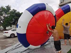 <span class=keywords><strong>Prix</strong></span> usine Gonflable Volant 0.9mm PVC Remorquable Rivière Disco Bateau Radeau avec Pompe - Product Image 5