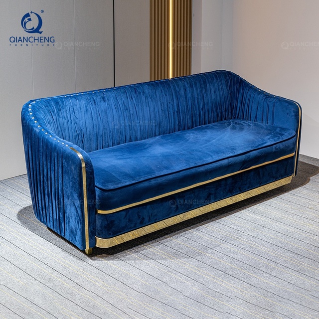 QIANCHENG Italian Designer Sofa Set Price Stainless Steel Upholstery Fabric Premium Saudi Arabia Style Couch Sofa in Pakistan