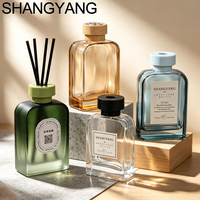 Diffuseur de parfum en verre minimaliste de luxe 200 ml pour aromathérapie, décoration d'intérieur, bouteille vide, couleurs personnalisées