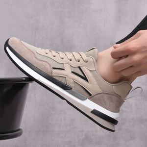 Sneakers de créateur, livraison gratuite, légères, élégantes, antidérapantes, résistantes à l'usure, chaussures décontractées à tige haute pour femmes - Product Image 2