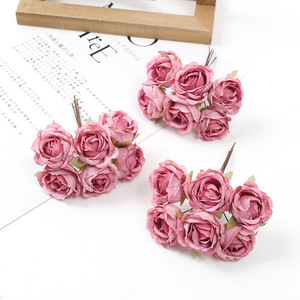 Ramo de Flores Artificiales de Seda Realista, 6 Tallos, Hecho a Mano, Lavable, Impermeable, Estilo Clásico - Boda, Día de San Valentín - Product Image 1