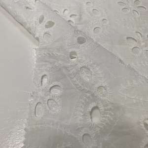 女性のドレスのための織物布白刺繍アイレット刺繍織り綿<span class=keywords><strong>100</strong></span>% 生地メーカー - Product Image 5