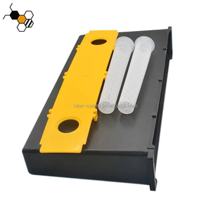 Alimentador de Abejas Desmontable para Marco de Colmena, con Tapa de Cierre Rápido, Montaje sin Herramientas - Product Image 1