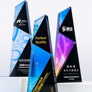 Fournisseur chinois de trophées en cristal personnalisés avec plaque en verre 3D, couronne étoilée rouge et bleue en métal - Product Image 2