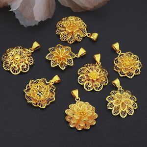 Pendentif en laiton plaqué or 24 carats pour femmes JXX, style hip-hop, design floral, bijoux pour enfants - Product Image 1