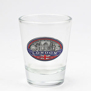 Vente en gros personnalisé Londres souvenir cadeau touristique mini tasse verres à liqueur en verre de <span class=keywords><strong>tequila</strong></span> avec <span class=keywords><strong>logo</strong></span> en métal - Product Image 2