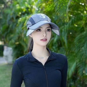 หมวกเบสบอล PE ป้องกันแสงแดดสำหรับฤดูร้อน แบบขายส่ง สั่งทำได้ พร้อมช่องสำหรับรวบผมหางม้า เหมาะสำหรับกีฬากอล์ฟและวิ่ง - Product Image 5