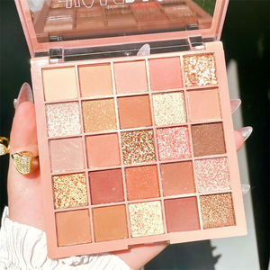 Bán buôn mỹ phẩm 26 màu rõ ràng trường hợp Eye Shadow đen trắng và đỏ Pallet <span class=keywords><strong>Eyeshadow</strong></span> mỹ phẩm sản phẩm tạ<span class=keywords><strong>i</strong></span> Trung Quốc - Product Image 6