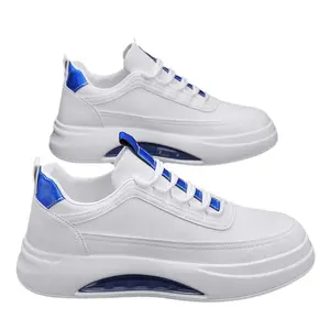 Chaussures pour hommes 2023 nouveau été hommes blanc polyvalent sport conseil chaussures hommes décontracté chaussures en cuir augmenter