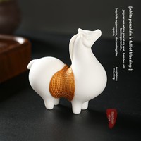 Figurine de cheval en porcelaine incrustée de fil de bambou blanc, artisanat du Guizhou, avec boîte cadeau - Décoration de bureau et de table à thé, cadeau