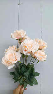 وردي وأبيض مظلل عالي الجودة وردي وأبيض اللون 24 وردة برأس ذهبي وأبيض - Product Image 5