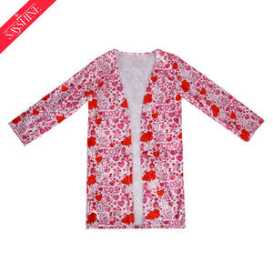 Venta al por mayor de otoño casual de impresión niñas Día de San Valentín cárdigan largo abrigo - Product Image 5