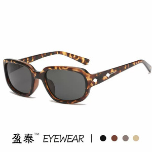 Y2K <b>Square</b> <b>Sunglasses</b> Women PC Frame UV400 Protection Fashion Street Style - Product Image 4