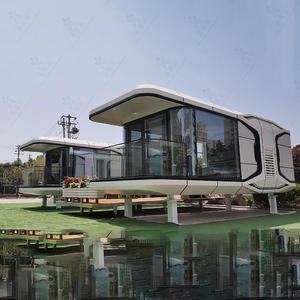 Maison de vacances en pleine nature, maison de type camping, maison intégrée de style futuriste, maison mobile en aluminium étoilée - Product Image 3