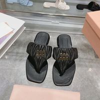 Sandales plates à fronces pour femmes, style décontracté, à bout ouvert, semelle souple, confortables pour l'été et le quotidien en extérieur