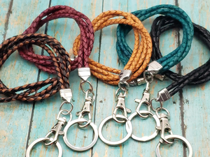 Lanière tressée en polyester tendance avec crochet et fermoir magnétique, porte-badge résistant à l'eau, porte-clés en acier - Product Image 5