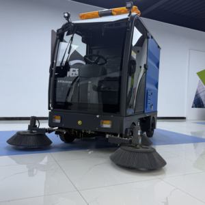 Spazzatrice Elettrica Compatta e Potente con Certificazione CE EPA per Parcheggi e Corridoi Commerciali - Product Image 2