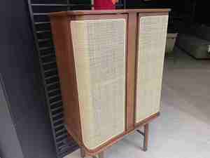 Petites armoires de cuisine en bois au design italien Armoires indiennes en bois de rotin Armure moderne pour la maison Rangement réglable - Product Image 6