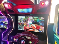 Máquina recreativa de carreras con movimiento operada con monedas, simulador de conducción de plástico y metal para centros de entretenimiento y juegos (FEC)