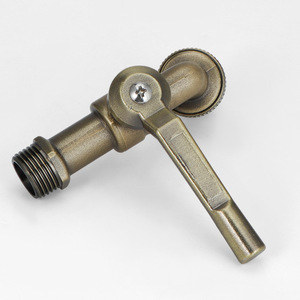 Grifo de Pared de Bronce Antiguo Kangweishen, Válvula de Latón para Jardín Exterior, Anticorrosión, Alto Flujo - Product Image 1