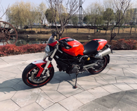 Ducati 696 Monster d'Occasion, Moteur Bicylindre en L 803cc, Performance de Conduite Fluide
