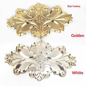 Fleur de porte moderne en acier inoxydable 304 avec motif nuage, couronne de fleurs, nœud de vœux, fleur de rideau en jade, design estampé simple face - Product Image 3