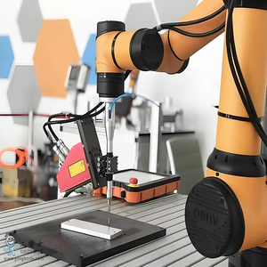 Cobot ONA AUBO-i5 avec moteur de boîte de vitesses PLC, charge utile de 5 kg, portée du bras de 886,5 mm - Product Image 3