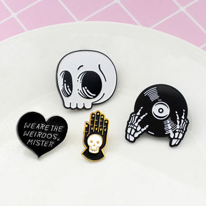 قلادة ساحرة مصنوعة يدويًا من Ouija Moon <span class=keywords><strong>Tarot</strong></span> Book جديد على شكل قوطي من المينا الناعم ، دبوس معدني مخصص للهالوين ، دبوس من المينا - Product Image 3