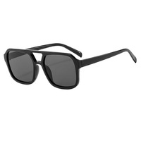 333 Kacamata Hitam Retro Fashion Square Pria Wanita UV400 Double Bridge PC Piloto Pelindung Universal Gafas De Sol