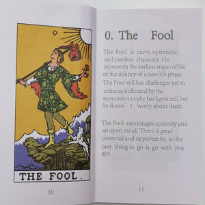 Impresión personalizada, 7x12cm, 78 tarjetas originales de Tarot, cubierta de tarjeta de oro de lujo, <span class=keywords><strong>oráculo</strong></span>, con guía en inglés, venta al por mayor - Product Image 5