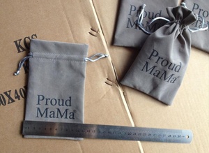 Biểu tượng tùy chỉnh in ấn đầy màu sắc nhung dây rút Pouch gói quà tặng túi - Product Image 5