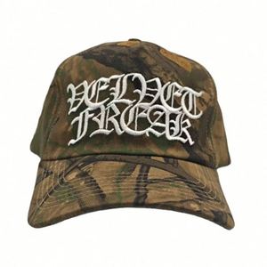 หมวกแก๊ปปักโลโก้ 5 ช่องแบบเรียบ ปรับขนาดได้ สไตล์ Dad Hat รับผลิตตามสั่งขายส่ง OEM - Product Image 3