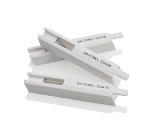 เครื่องเลเซอร์ UV รุ่นใหม่สำหรับการเข้ารหัสและทำเครื่องหมายบนถุงฟอยล์อะลูมิเนียมและพลาสติก ความเร็ว 120 เมตร/นาที พร้อมระบบระบายความร้อนด้วยน้ำ - Product Image 3