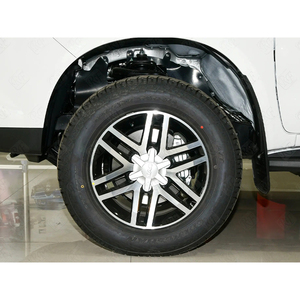 Bon prix 2020 JAC <span class=keywords><strong>Frison</strong></span> T6 4x4 Double Cabine Pick-up 2.4T Essence 4K22D4T 490kg Charge utile Véhicule utilitaire léger - Product Image 6