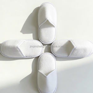 Chaussons d'hôtel jetables en coton, doux, confortables, antidérapants, légers, résistants à l'usure, tendance, de haute qualité pour les clients - Product Image 4