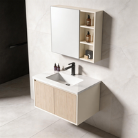 Ensemble de meuble-lavabo mural moderne et compact avec armoire miroir et étagères de rangement ouvertes
