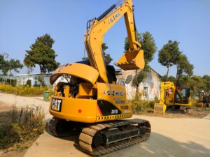 รถขุดตีนตะขาบ Caterpillar CAT 307D มือสองจากญี่ปุ่น ขนาด 7 ตัน พร้อมห้องโดยสาร ใบมีดดันดิน สำหรับงานเกษตร - Product Image 2