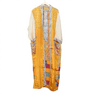 Kimono largo tradicional japonés de seda satinada, estilo bohemio, para mujer, ropa de dormir, patchwork, largo completo, para playa, verano. - Product Image 1