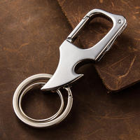 Porte-clés multifonctionnel moderne en métal pour homme, décapsuleur créatif, gravé au laser, pour clés de voiture, livraison express