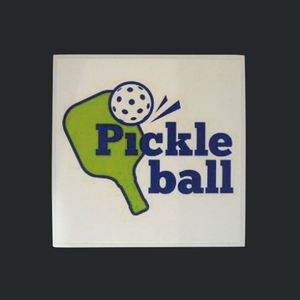 Partenaire de pickleball, Stay Out Kitchen, Aimant de pickleball, Amoureux du pickleball, Pickleball en vinyle, Accessoires de pickleball - Product Image 1