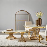 Table basse moderne en marbre blanc avec base en acier inoxydable doré Table d'appoint ronde pour salle à manger salon chambre vente en gros