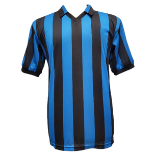 Ensemble d'uniformes de football personnalisables OEM Chemise rétro classique respirante Style chaud Maillot de football personnalisé vierge pour été hiver - Product Image 3