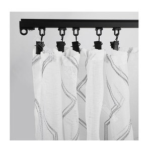 Tùy chỉnh màu đen trắng kim loại móc Clip với tàu lượn thiết kế hiện đại phụ kiện nhựa cho rèm cực bài hát nhẫn để sử dụng nhà - Product Image 1