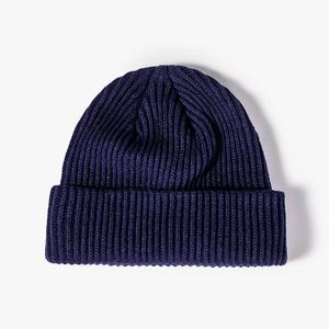 Bonnet d'hiver en tricot texturé et teint, épais, très abordable, style ethnique, rouge jujube, pour <span class=keywords><strong>homme</strong></span>, Halloween - Product Image 2