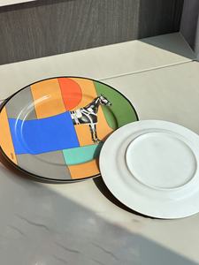 Nuevo plato nórdico de porcelana para decoración del hogar y plato cargador - Product Image 6